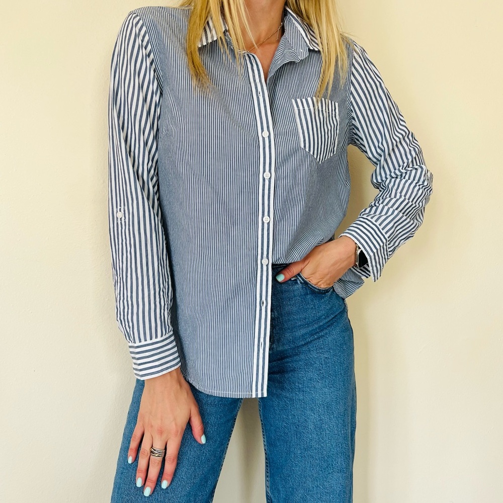 Talbots striped navy 100% cotton button down shirt top